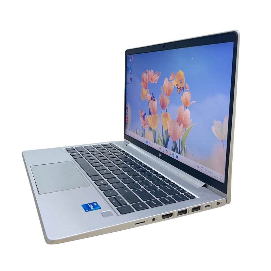 Refurbished HP ProBook 440 G8 Notebook Pc / Intel Core i5-1135G7 2.40 GHz / 16GB DDR4 / 512GB NVMe SSD